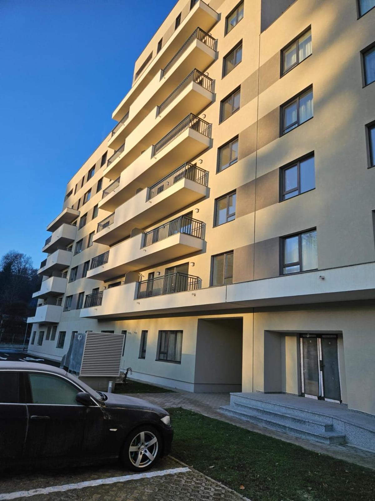 Garsoniera Gabrielle Apartment Brasov Exterior photo